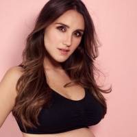 ¡Ya es mamá! Dulce María publica primer foto de su bebé