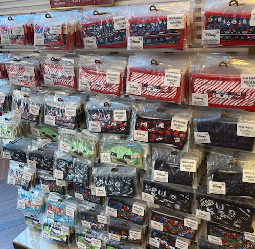 También venden mascarillas a 9.99 dólares