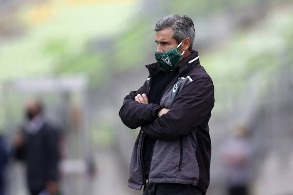 Técnico de Wanderers acusó irregularidad en la llegada de Suazo a La Serena