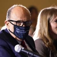 Reportan allanamiento federal en residencia de Rudy Giuliani, abogado personal de Trump
