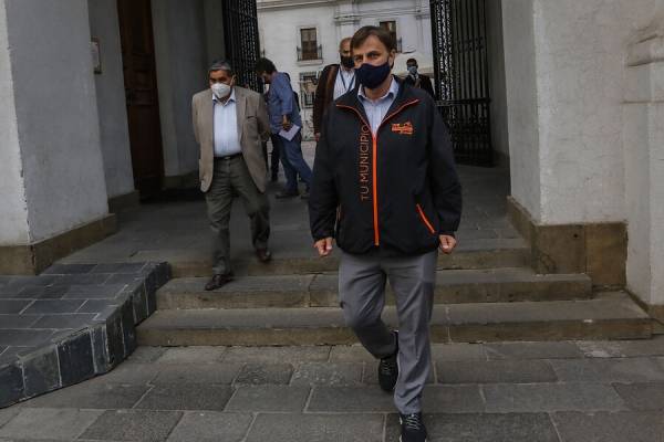 Codina al Gobierno tras el retroceso de la RM a fase 2: "Hay que reactivar la ayuda en las cajas de mercadería y financiera"