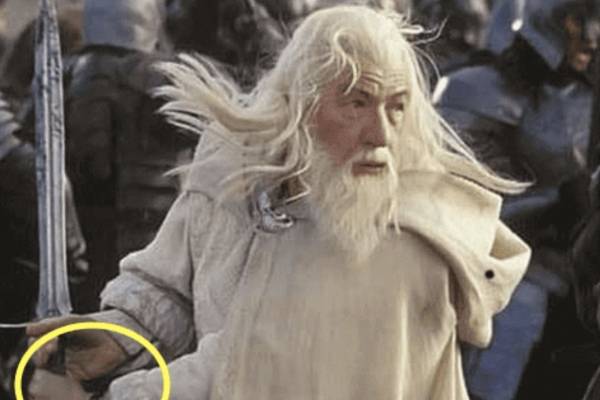 Los grandes bloopers de históricas películas que quizá no identificaste
