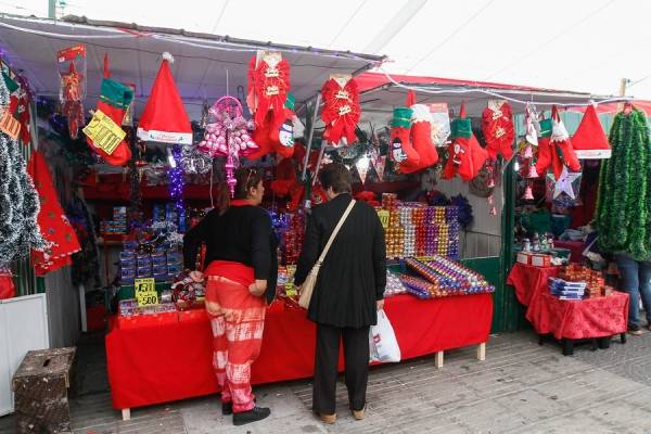 Fase 2 de Transición en la RM: ¿Funcionarán las ferias navideñas en días de cuarentena?