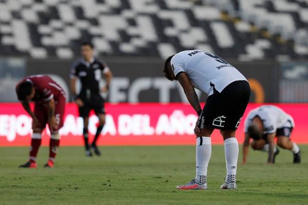 Colo Colo se hunde y mira de reojo la B: así va la tabla de posiciones del Campeonato Nacional 2020