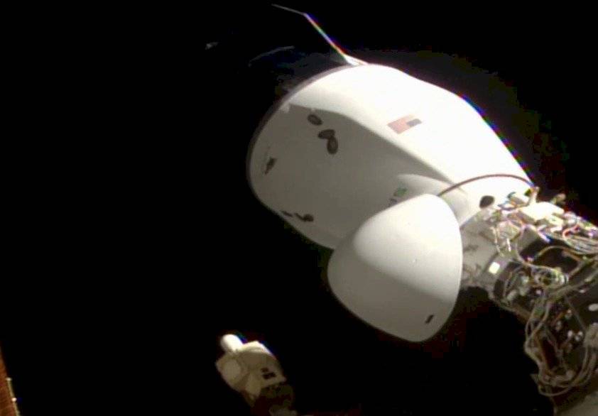 Nave de carga SpaceX se acopla a la estación espacial