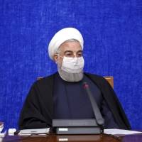 Potencias europeas instan a Irán a no violar pacto nuclear
