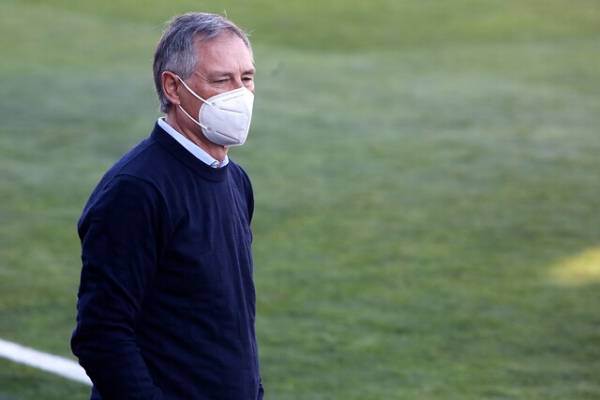 ¿El sucesor de Rueda? Aseguran que la ANFP se habría reunido con la UC para llevar a Ariel Holan a la Roja