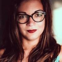 Corozaleña crea videoblog de recetas enfocada en la diáspora