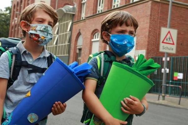 Merkel decide Año Nuevo en cuarentena para Alemania: suspenden las clases y retoman el confinamiento más estricto