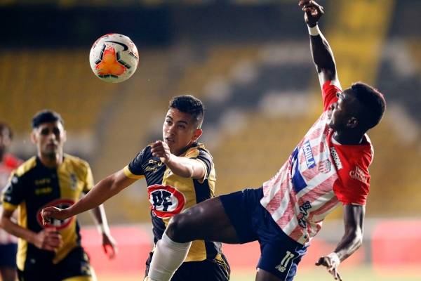 Coquimbo Unido mantiene viva la ilusión del fútbol chileno y Los Viking 5 en Copa Sudamericana