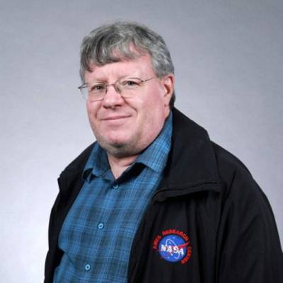 Kevin H. Knuth, profesor asociado de física en la Universidad de Albany, NY, EE.UU.