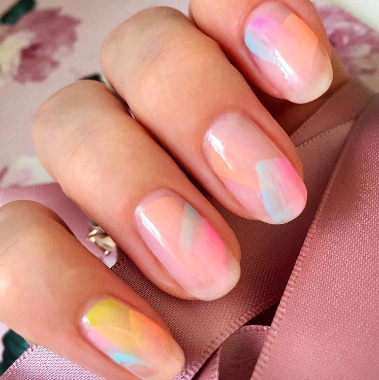 Diseño_de_uñas_asimetricos Diseño_de_uñas_asimetricos
