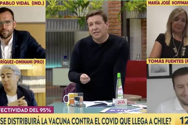 Julio César se confesó con diputada Hoffmann: "Nunca me sentí tan podrido que cuando lanzaron entrega de cajas"