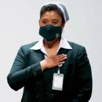 Jefa Fabiana pide "de corazón" a la población quedarse en casa