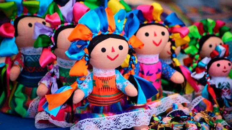 Muñecas otomíes