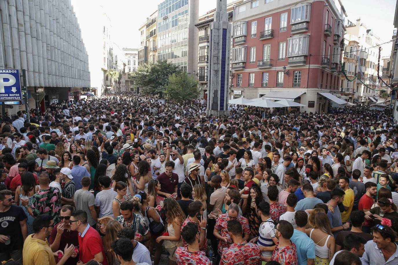 Mucha Gente