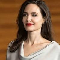 Angelina Jolie de compras con estilo