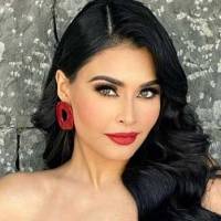 Kristal Silva deslumbra en un mini vestido de cuero negro combinado con botines rojos