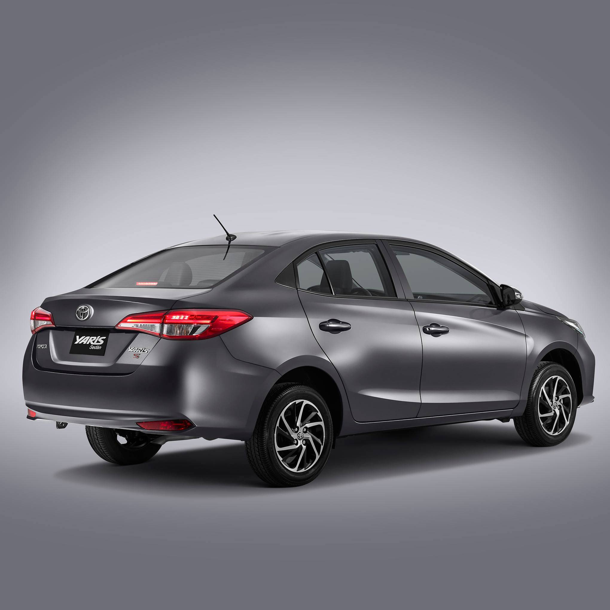 Toyota Yaris 2021