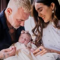 Mira quien es el estilista personal de Blu, la hija de Gianluca Vacchi y Sharon Fonseca