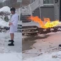 ¡Adiós a las palas! Hombre saca su lanzallamas y derrite la nieve de su casa