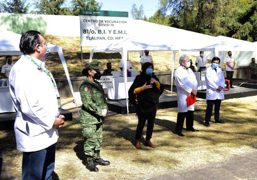 Vacunación personal Médico.