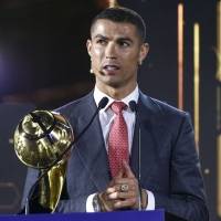 Cristiano Ronaldo extraña los abucheos de la afición en los estadios