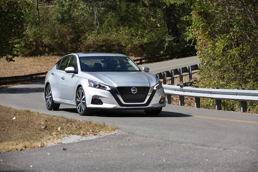 Nissan Sentra y Altima