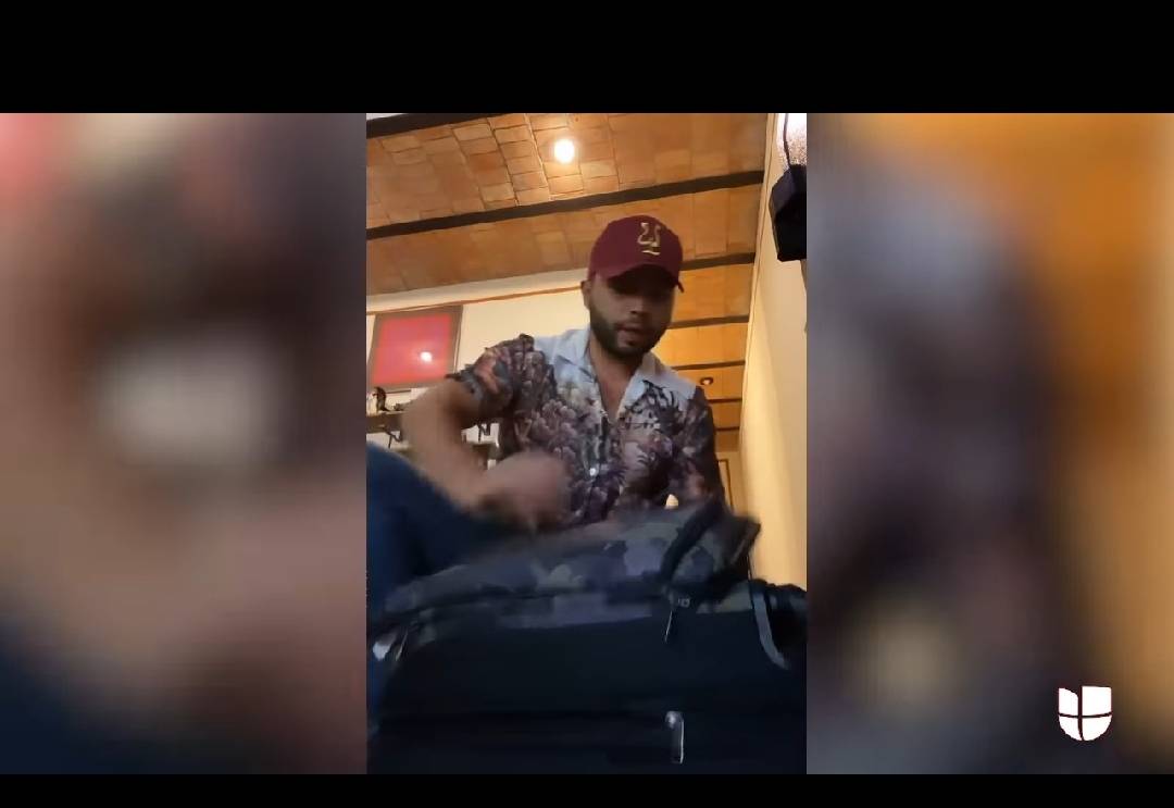 Este fue el regalo de Navidad que Ángela Aguilar recibió de su hermano Leonardo ángela aguilar
