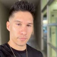Chyno Miranda reaparece en el gimnasio haciendo terapias, como parte de su recuperación