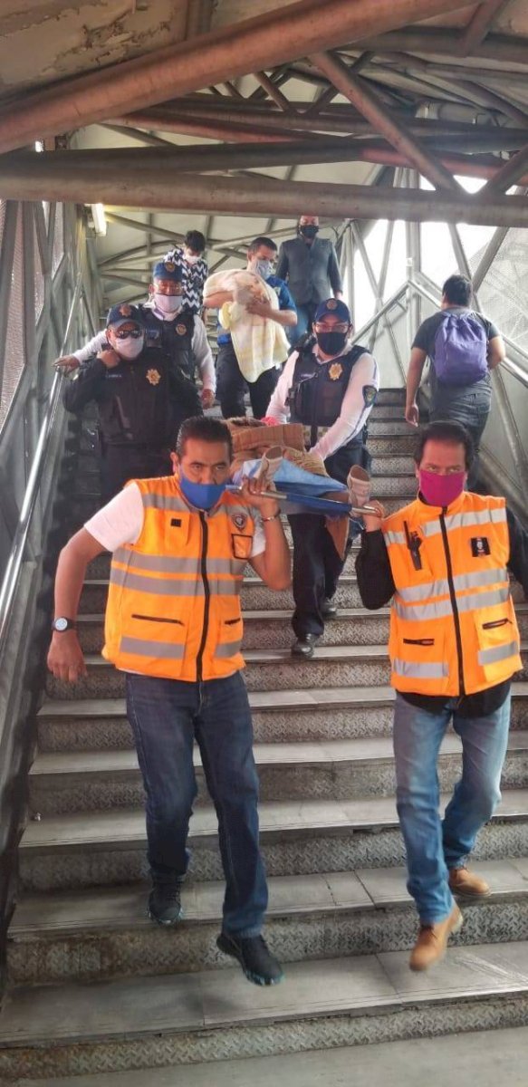 Nacimiento de bebés en el Metro.
