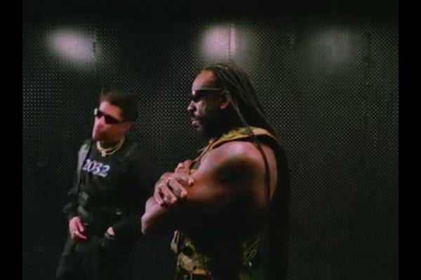 Bad Bunny la rompe al estrenar nueva colaboración junto a la estrella de la WWE Booker T