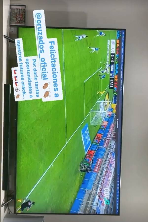 Arturo Vidal felicitó a la UC por jugar con jóvenes