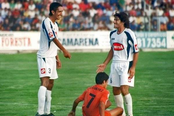 "Párate cabro chico": Melipilla desclasifica una fotografía histórica de Alexis Sánchez