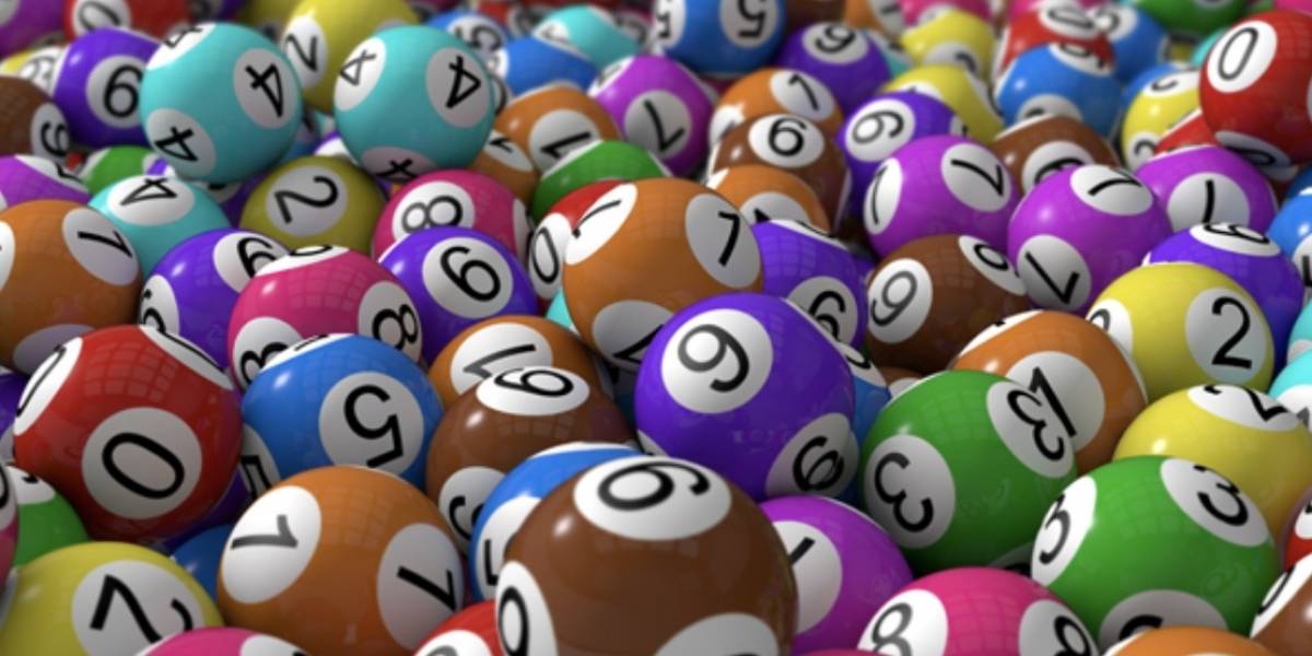 Loterías de EE.UU. se siguen acumulando y ya van en 900 millones de dólares