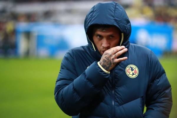Nicolás Castillo debe seguir esperando: no fue inscrito por el América para el Clausura 2021 de México