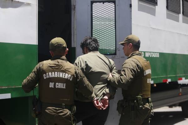 Una pelea en Santiago Centro terminó a balazos y con al menos dos detenidos