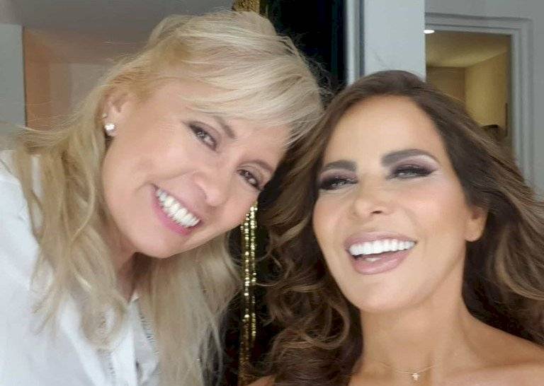 gloria trevi y carla estrada