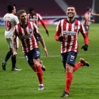 Atlético de Madrid no suelta la cima de LaLiga