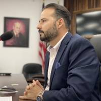 Alcaldes populares exigen posponer inicio de clases presenciales