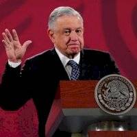 Salud alista protocolo para AMLO, tras casos de Covid-19 en su equipo