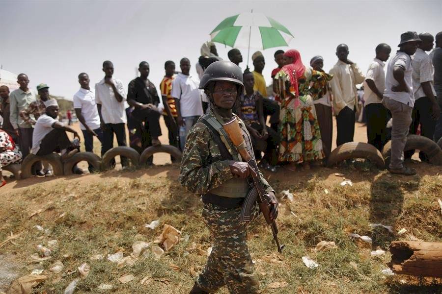 Uganda pide a EEUU no "sermonear" a otros sobre cómo celebrar elecciones