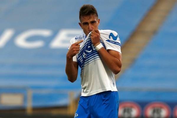El "experimentado" Diego Valencia cumple 21 años: "Zampedri es un jugador mañoso, aprendo mucho de él"