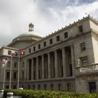 Manifestantes en el Capitolio se unen a las protestas de Vieques y Culebra