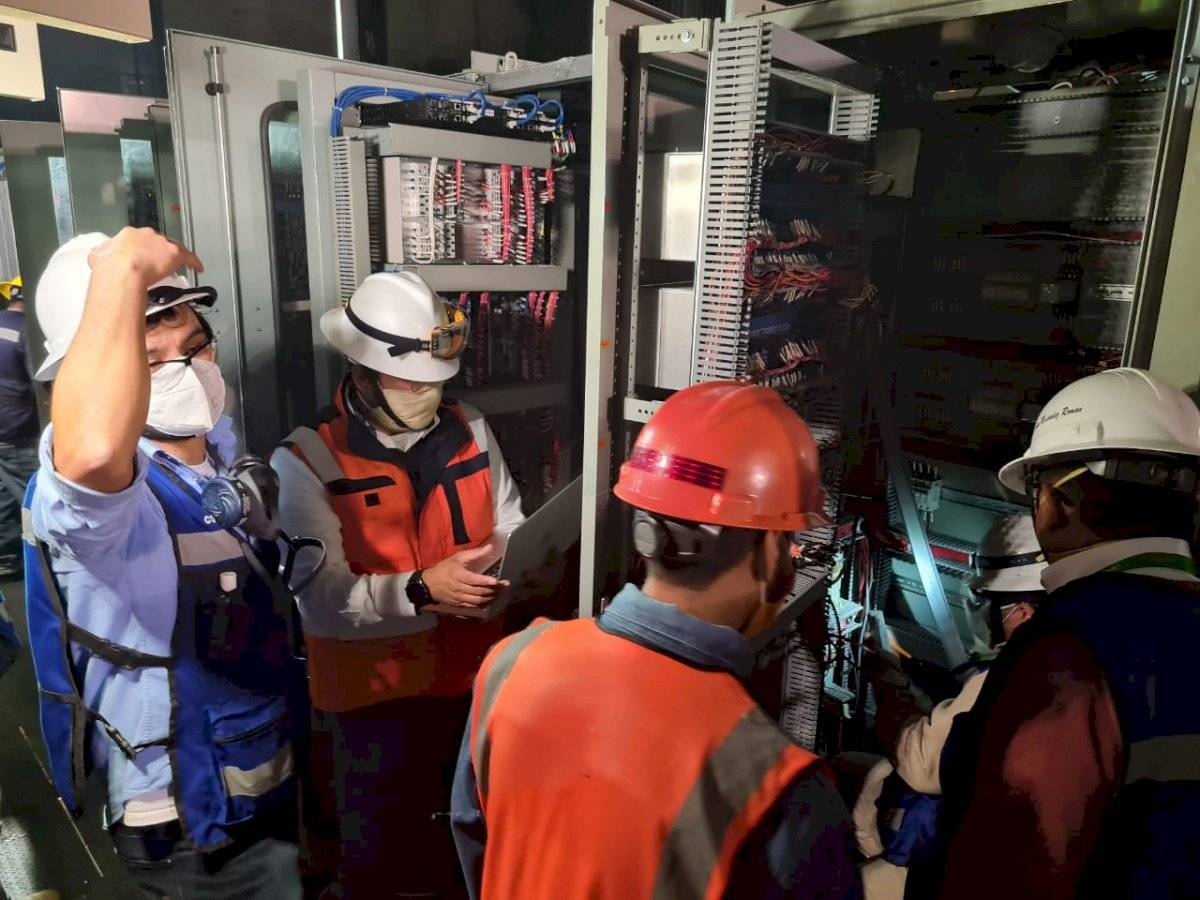 Metro lleva un 70% de rehabilitación a una semana del incendio