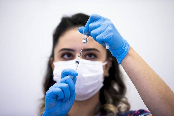 23 pacientes frágiles fallecieron en Noruega tras aplicación de la vacuna Pfizer