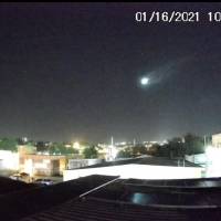 Avistan llamativo meteoro en dirección al Noreste de la Isla
