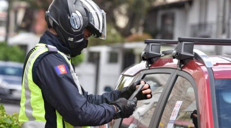 AMT sancionará vehículos mal estacionados con una nueva aplicación móvil
