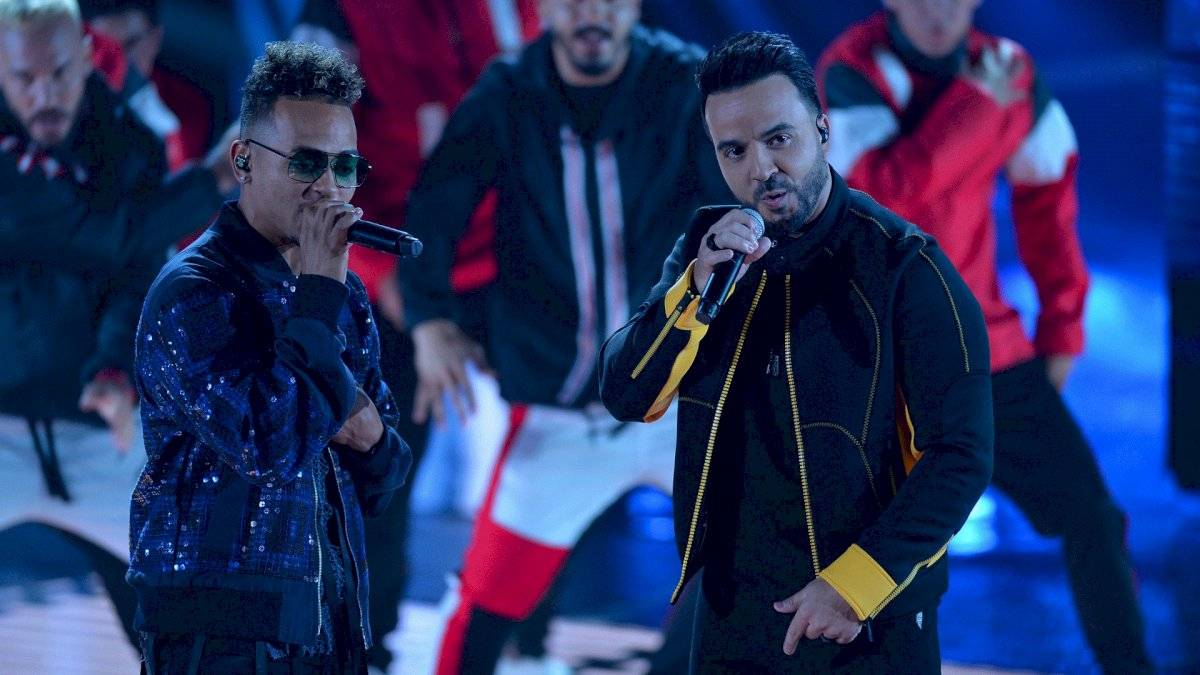 Luis Fonso y Ozuna en la posesión de Biden