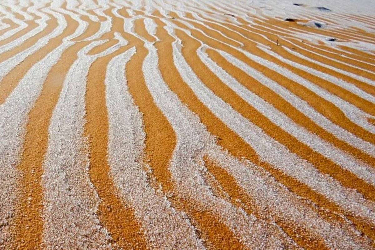 Asombrosas imágenes de la nevada en el desierto del Sahara